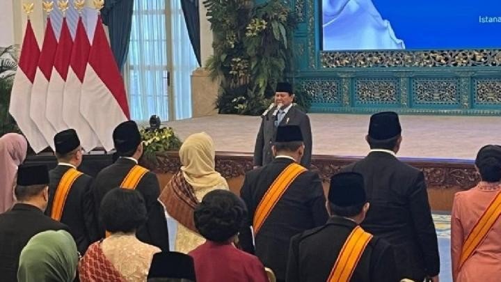 Presiden Prabowo Beri Bintang Kehormatan untuk Putra-Putri Bangsa
