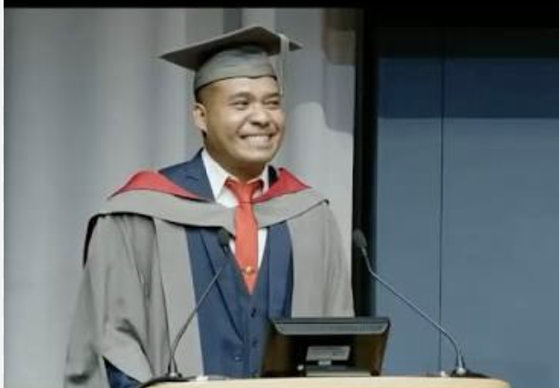 Pidato Mahasiswa LPDP di University of York Tuai Apresiasi, Angkat Nilai-Nilai Indonesia