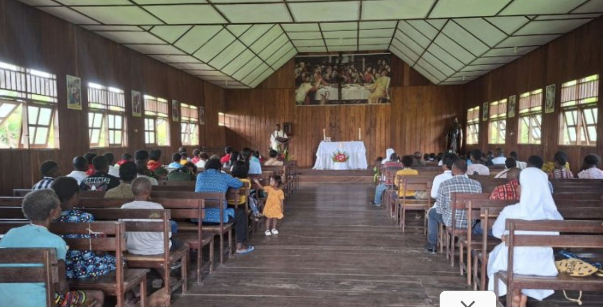Kebersamaaan Melalui Kegiatan Spiritual, TNI Dan Warga Nduga Gelar Ibadah Bersama