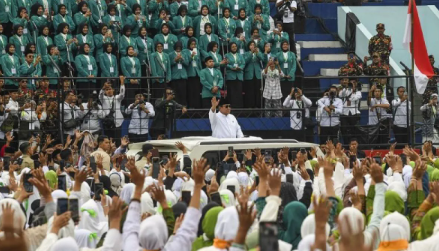 Bahagia di tengah NU, Prabowo: Saya lebih berani mengabdi bela rakyat