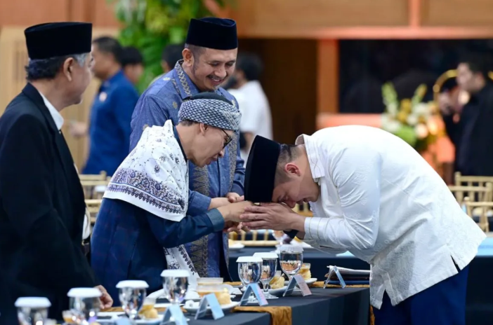 Ulama Buya Yahya Ajak Perbanyak Doa untuk Keberhasilan Pemimpin