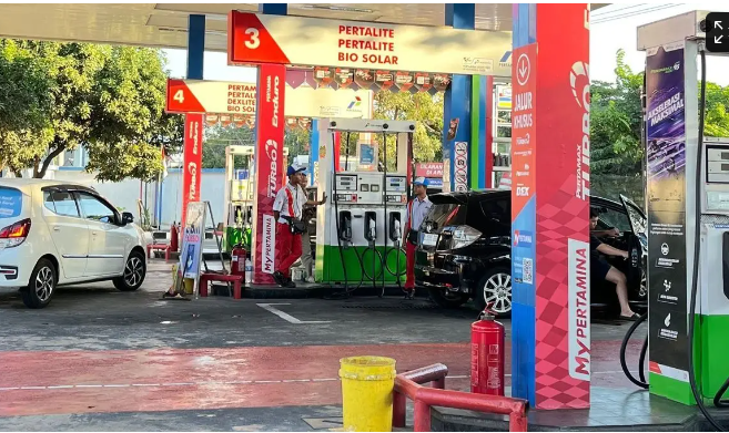 Pertamina Bantah Rumor Pembatasan BBM Pertalite untuk Mobil di Atas 1.400 cc
