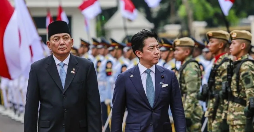 Menhan Jepang Temui Prabowo, Bahas Kapal Perang hingga Teknologi Militer