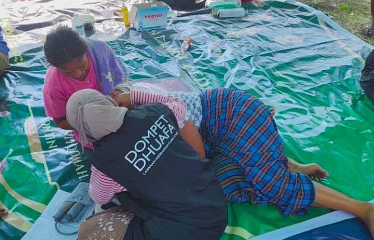 Respons Kesehatan Terpadu, Pemerintah Pastikan Warga Terdampak Gempa Mendapat Layanan