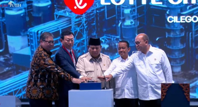 Prabowo Resmikan Pabrik Kimia Raksasa di Cilegon: Investasi Rp 62,4 Triliun untuk Kemandirian Indust