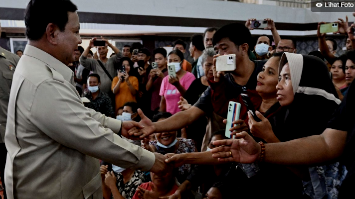 Prabowo Pimpin Langsung Komando Penanganan Banjir-Longsor di Sumatera