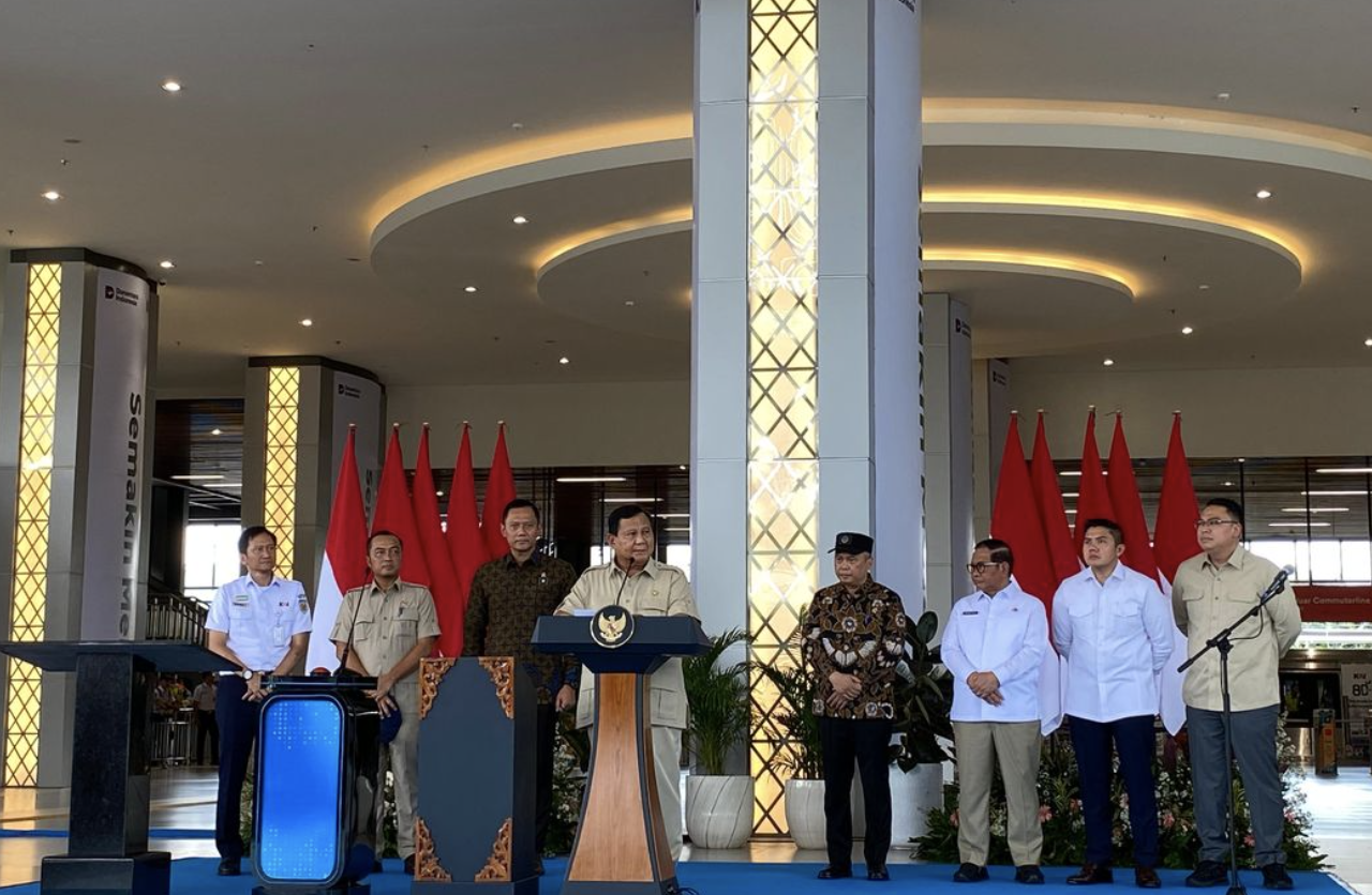 Prabowo: Whoosh Adalah Bentuk Layanan Publik, Bukan Proyek Keuntungan