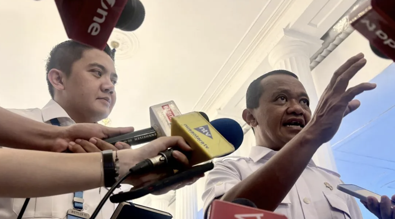 Prabowo Terima Laporan Bahlil, RI Segera Dapat Pasokan Minyak dari Rusia