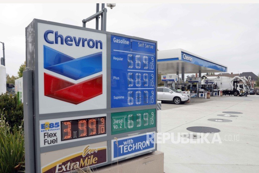 Gejolak Harga Minyak Guncang BBM di Eropa, AS Makin Tertekan untuk Akhiri Perang