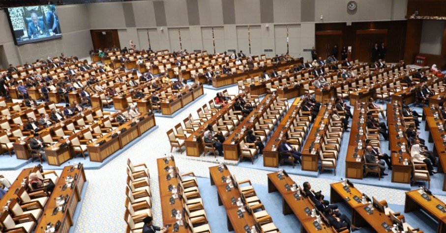 Komisi V DPR Soroti Keamanan Bandara Perintis, Minta Penguatan Pengamanan di Wilayah 3T