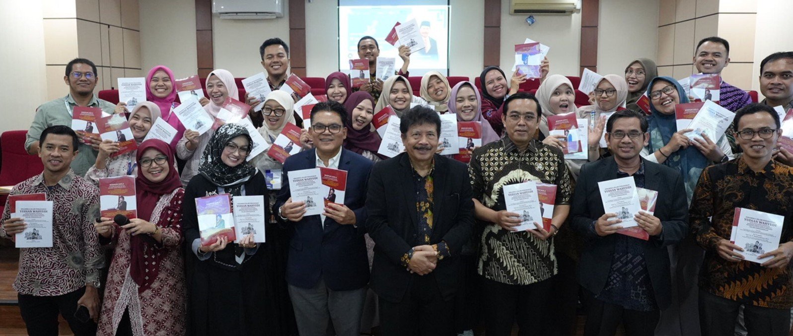 Kepala BPIP Bekali Dosen Calon Doktor Luar Negeri: Jangan Luntur Nasionalismenya