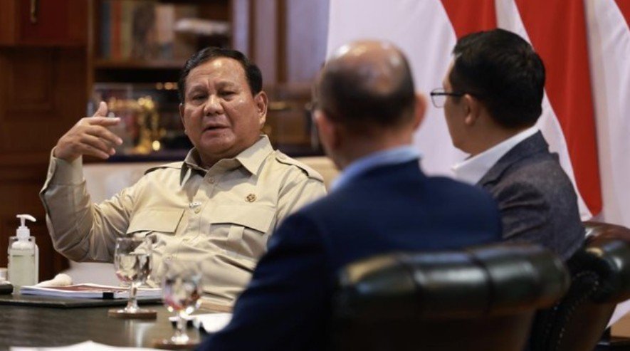 Prabowo Ingin Perkuat Industri EV di Indonesia, Bensin Buat Orang Kaya