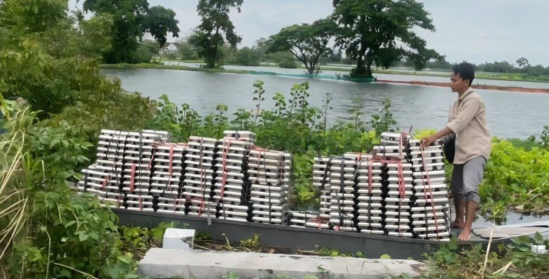 Distribusi MBG ke Sekolah Terdampak Banjir Bengawan Jero Tetap Berjalan