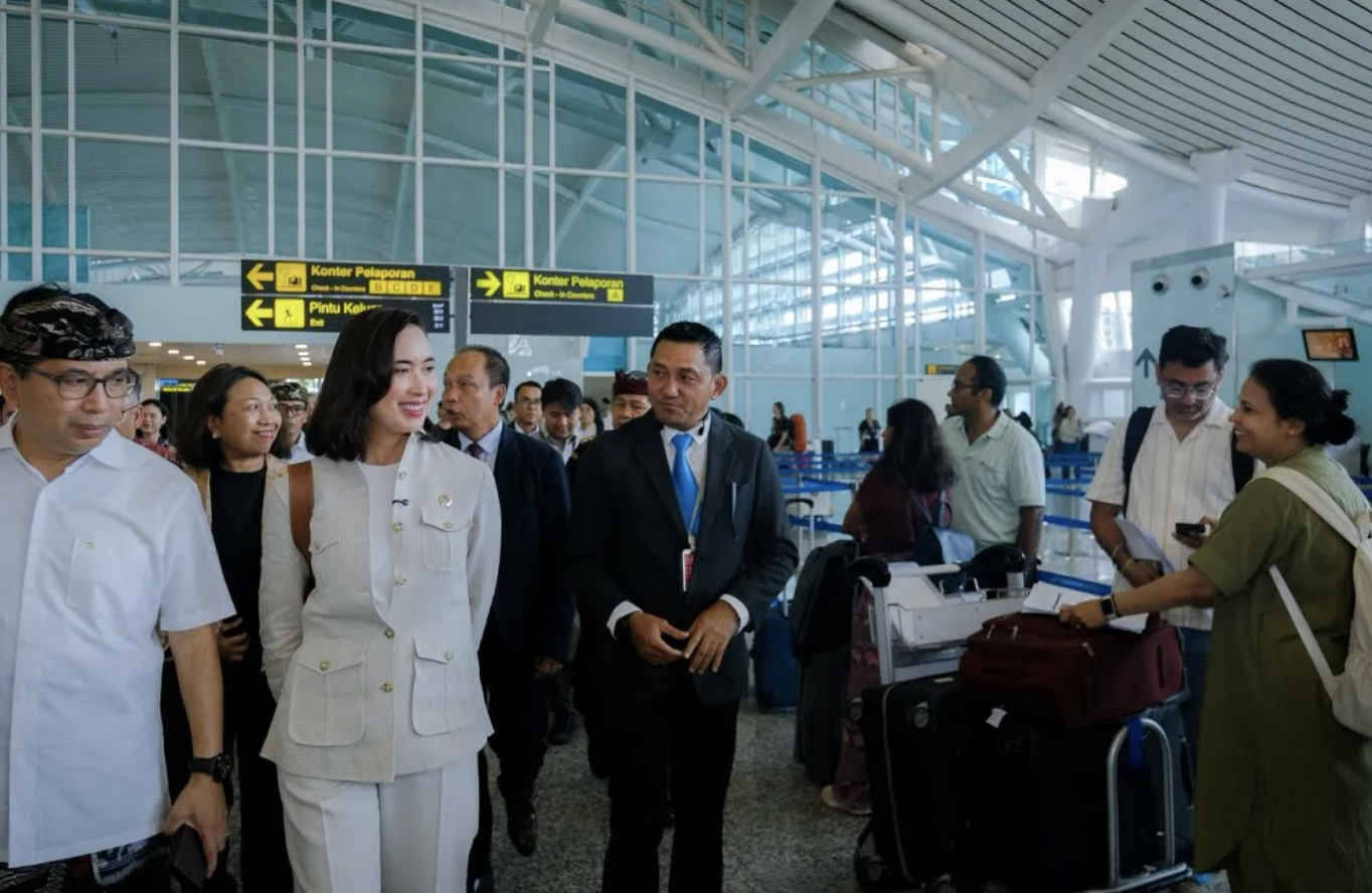 Menpar: Wisatawan Nusantara Kunci Pemerataan Manfaat Ekonomi Pariwisata