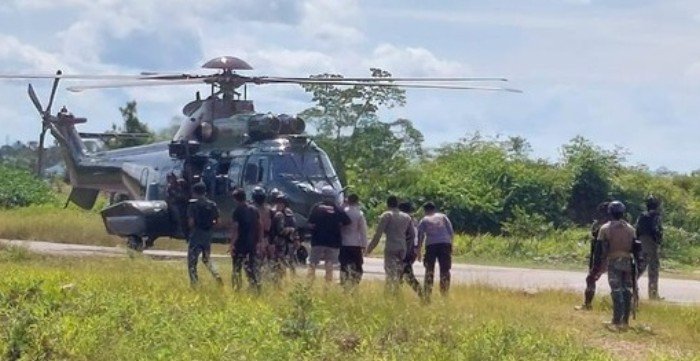 TNI Kerahkan 2 Helikopter Bell untuk Evakuasi Warga di Intan Jaya dari Aktivitas OPM