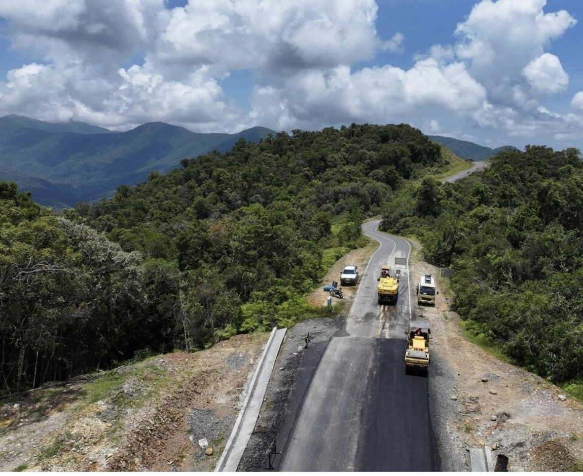 Pemerintah Targetkan Jalan Trans Papua Jayapura–Wamena Rampung 2026