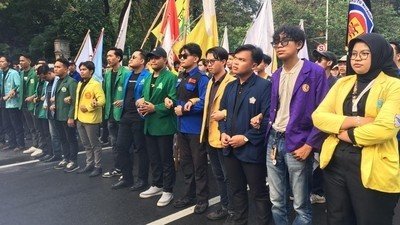 Gelombang Aksi Mahasiswa Menggema Usai Driver Ojol Tewas Terlindas Rantis